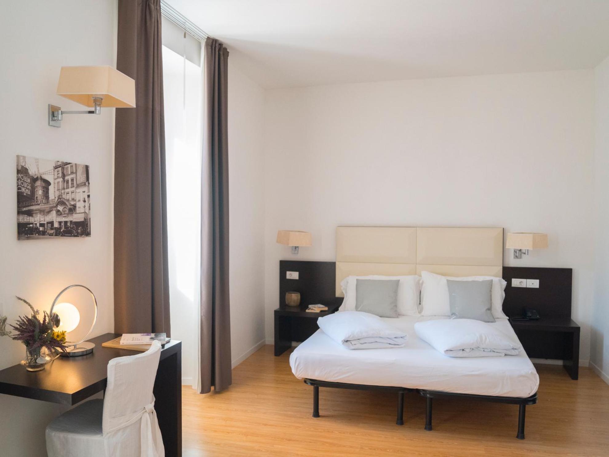 Hotel Geier Torbole Sul Garda Екстер'єр фото