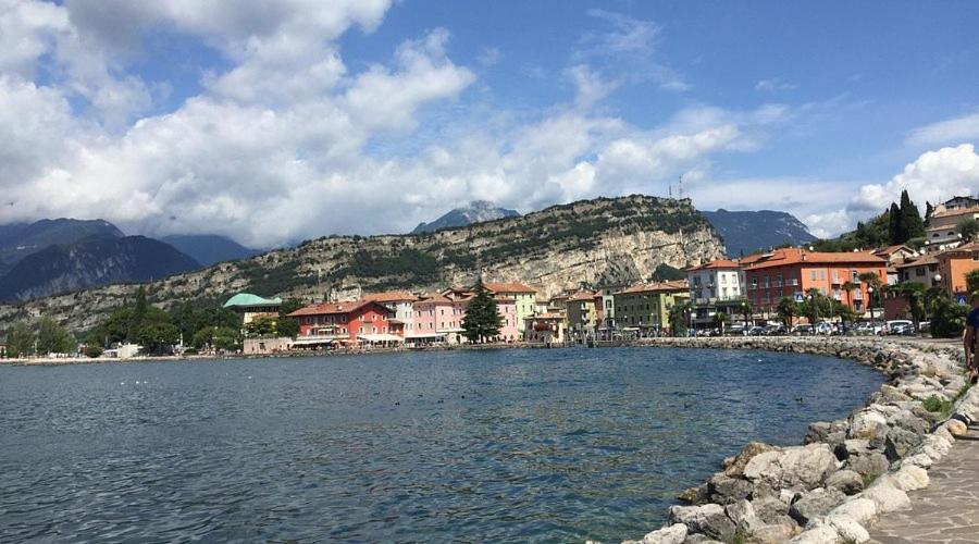 Hotel Geier Torbole Sul Garda Екстер'єр фото